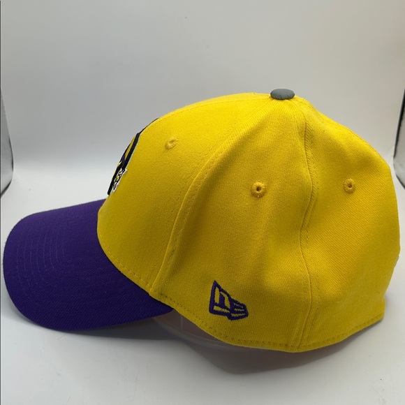 New Era Minnesota Vikings baseball Cap. 39Thirty - Picture 5 of 15